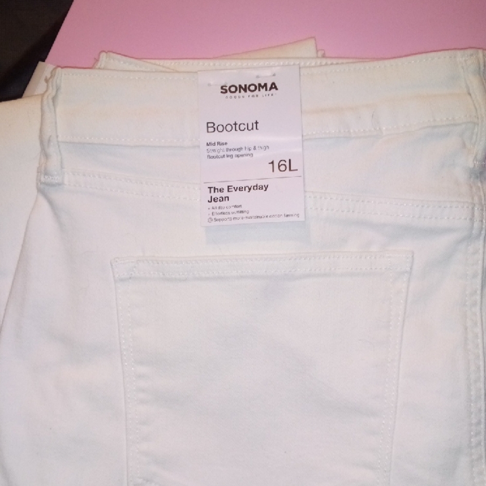 Sonoma White Mid Rise Bootcut 5 Pocket Jeans Size 16L Denim NWT